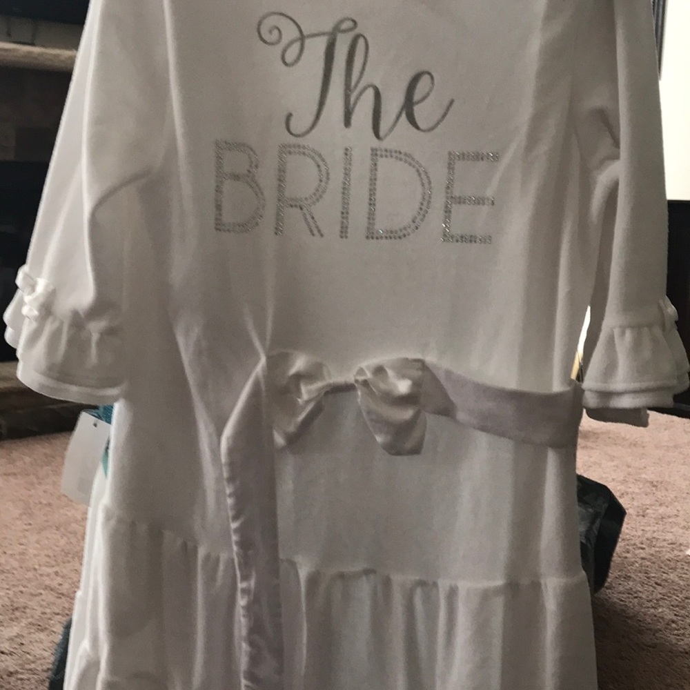 Bride robe new with tags